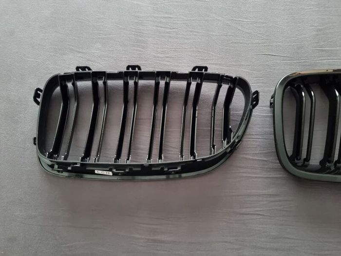 BMW 5 Series F10 F11 Gloss Black Kidney Grilles Brand New
