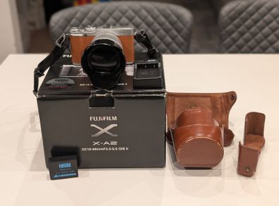 Fujifilm X-A2 with XC 16-50mm