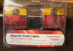 Magnetic lights