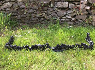 Antique cast iron fender