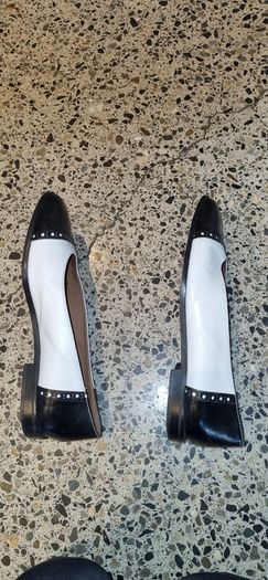 Bally Ballet pumps black white leather