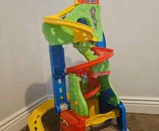 Fisher price large garage