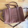 MARC JACOBS The Leather Medium Tote Bag Image 3