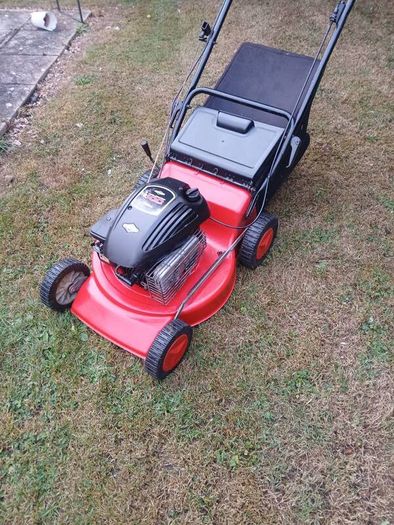Briggs and stratton Push Lawnmower
