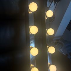 Makeup mirror and lights