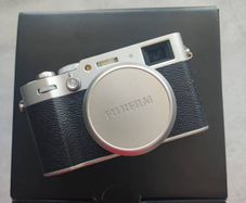 Fujifilm X100VI silver