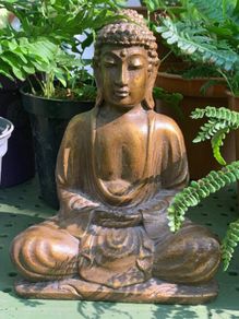 Buddha statue