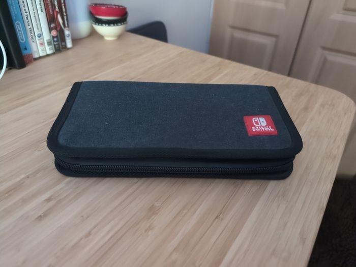 Nintendo Switch 1 Official Case