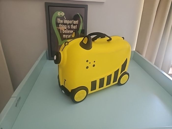 Childrens suitcase