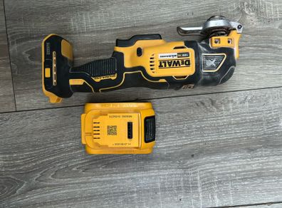DEWALT 18V XR brushless cordless oscillating multi-tool