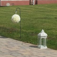 Outdoor Wedding Foral Decor