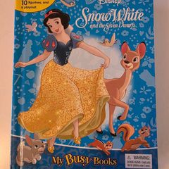 Snow white and 7 dwarfs Book and 10 figurines