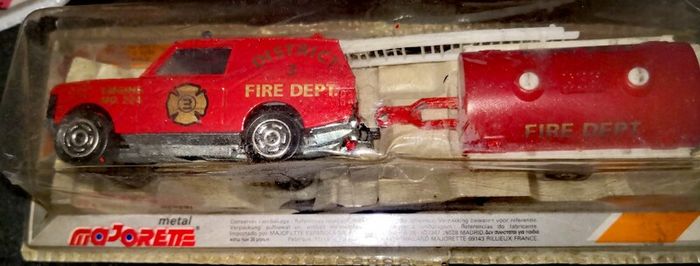 Majorette 376 pompier unoponed