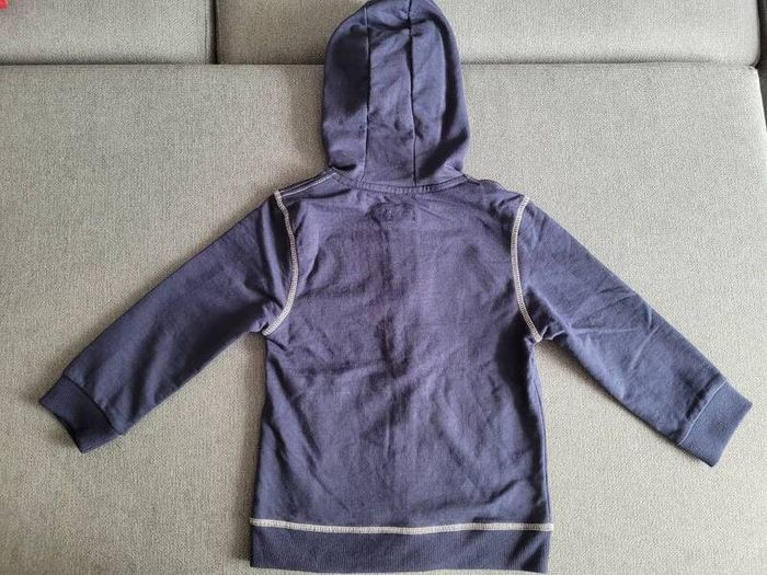 BNWT - F&F Boy's Hoodie - size: 2-3 years