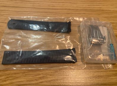 Omega style blue rubber strap with folding clasp. Replacement Watch Band