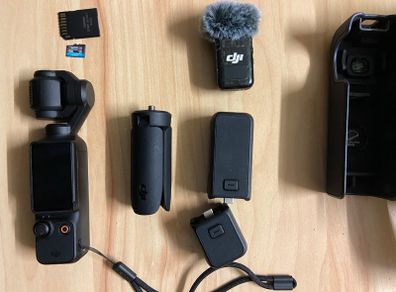 DJI Osmo Pocket 3 Creator Combo Like New