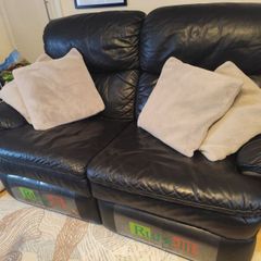 leather recliner sofa