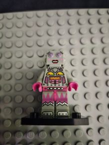 Lego Minifigures Series 11 Lady Robot col11-16