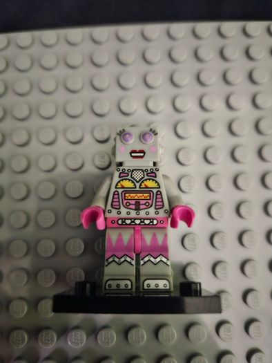 Lego Minifigures Series 11 Lady Robot col11-16