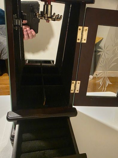 Jewellery Box (with flower motif, compartments & mirrors)