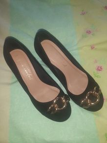 New never worn New look black suede court shoes