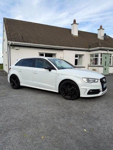 2014 Audi A3 S-line Black edition