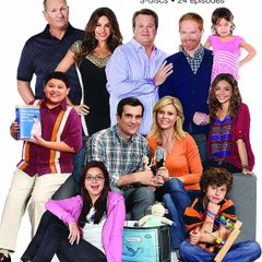 Modern Family Season 4 DVD AS NEW