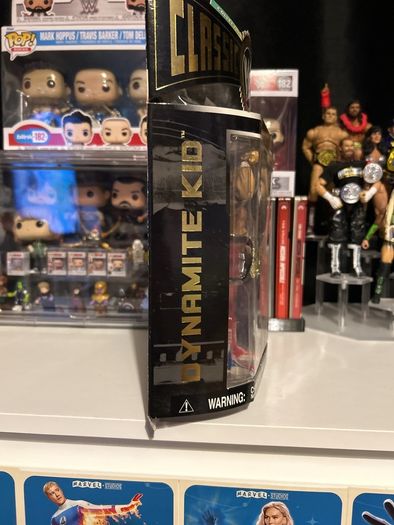 Box damaged Dynamite Kid wwe