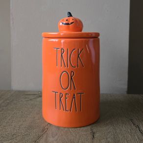 Rae Dunn storage jar Trick or Treat