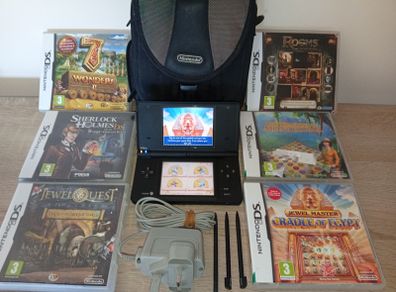 Nintendo Dsi In Black With Puzzle Games Collection And Official Charger Excellent Order