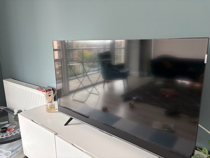 TCL 43 4K QLED Smart TV with Google TV Excellent Condition