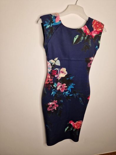 Amazing AX Paris Dress