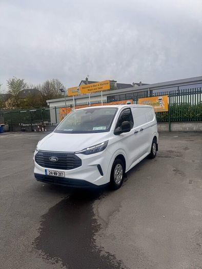 2024 ford transit custom