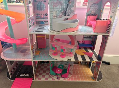 LOL Surprise Dolls House