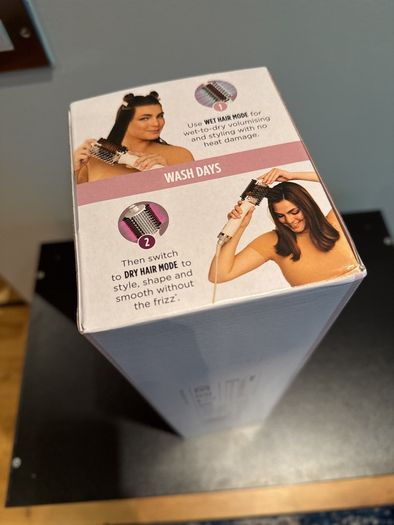 Brand New Shark SmoothStyle Heated Brush + Smoothing Comb