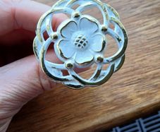 Door / Drawer knobs