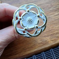 Door / Drawer knobs