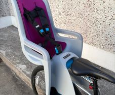 Childs bike seat - Thule Ride Along
