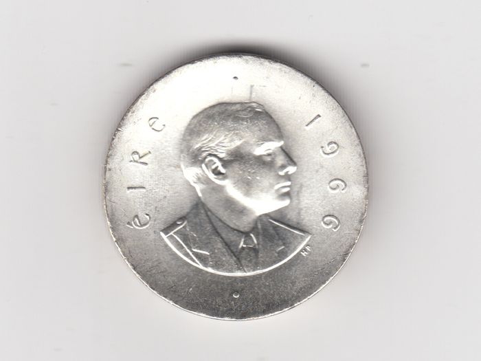 Ireland, Pearse 10/-, 1966, 83.3% silver coin, (no 387)