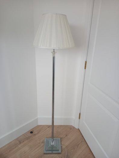 Silver Chrome Flooor Lamp