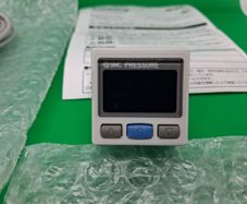 Postage - SMC - ISE30A-01-B-G  Pressure Sensor