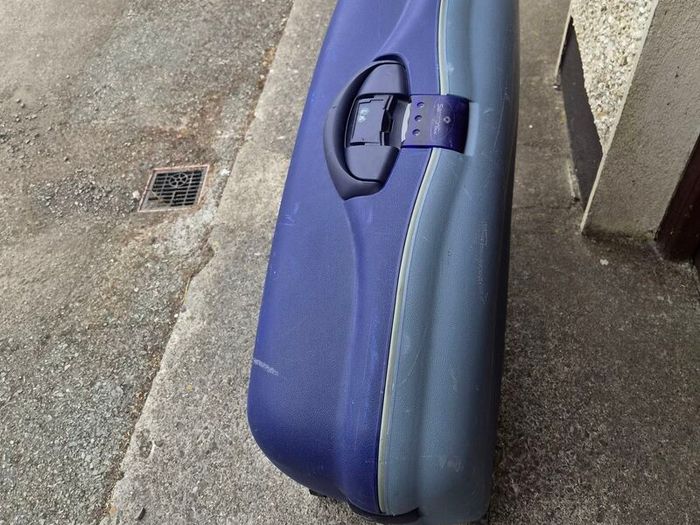 Samsonite suitcase