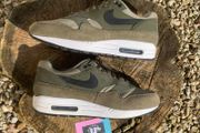 Grail Nike Air Max 1 Olive
