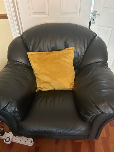 Suite of furniture