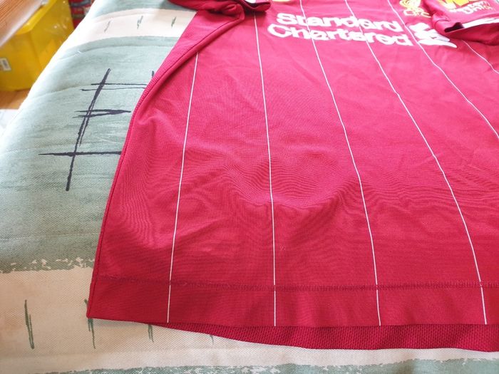 Liverpool Football Club Home Jersey 2019 to 2020 Childrens Extra Large New Balance YXL