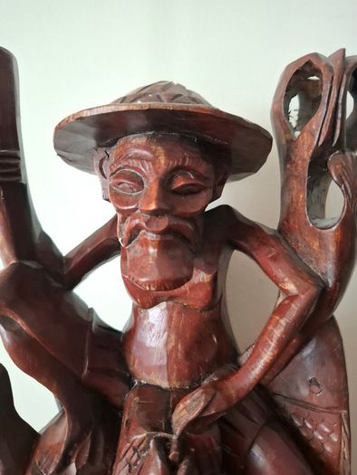 Hand carved wooden Balinese sculpture Fisherman