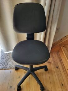 desk chair