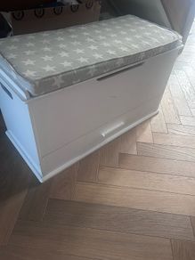 Storage unit