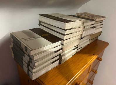 Full Encyclopaedia Set from 1979 - Mallow