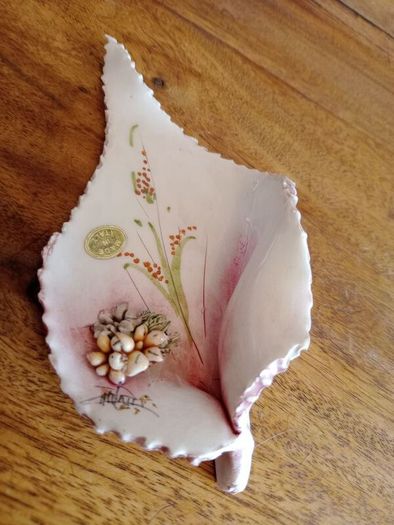Vintage Italian Hand Painted Signed Leaf